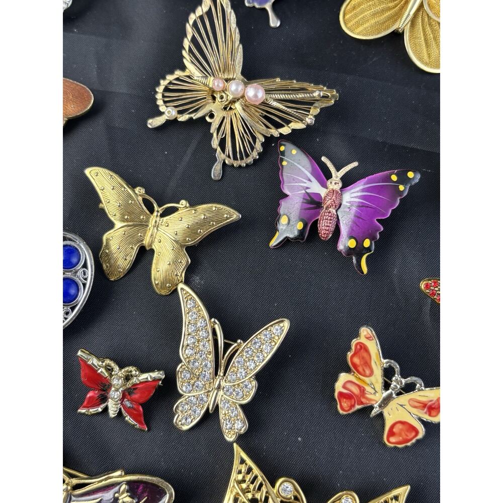 Lot of 28 VTG/Mod Brooches Rhinestone Enamel Crystal Statement -AK-Gerry’s -LC - Picture 8 of 12